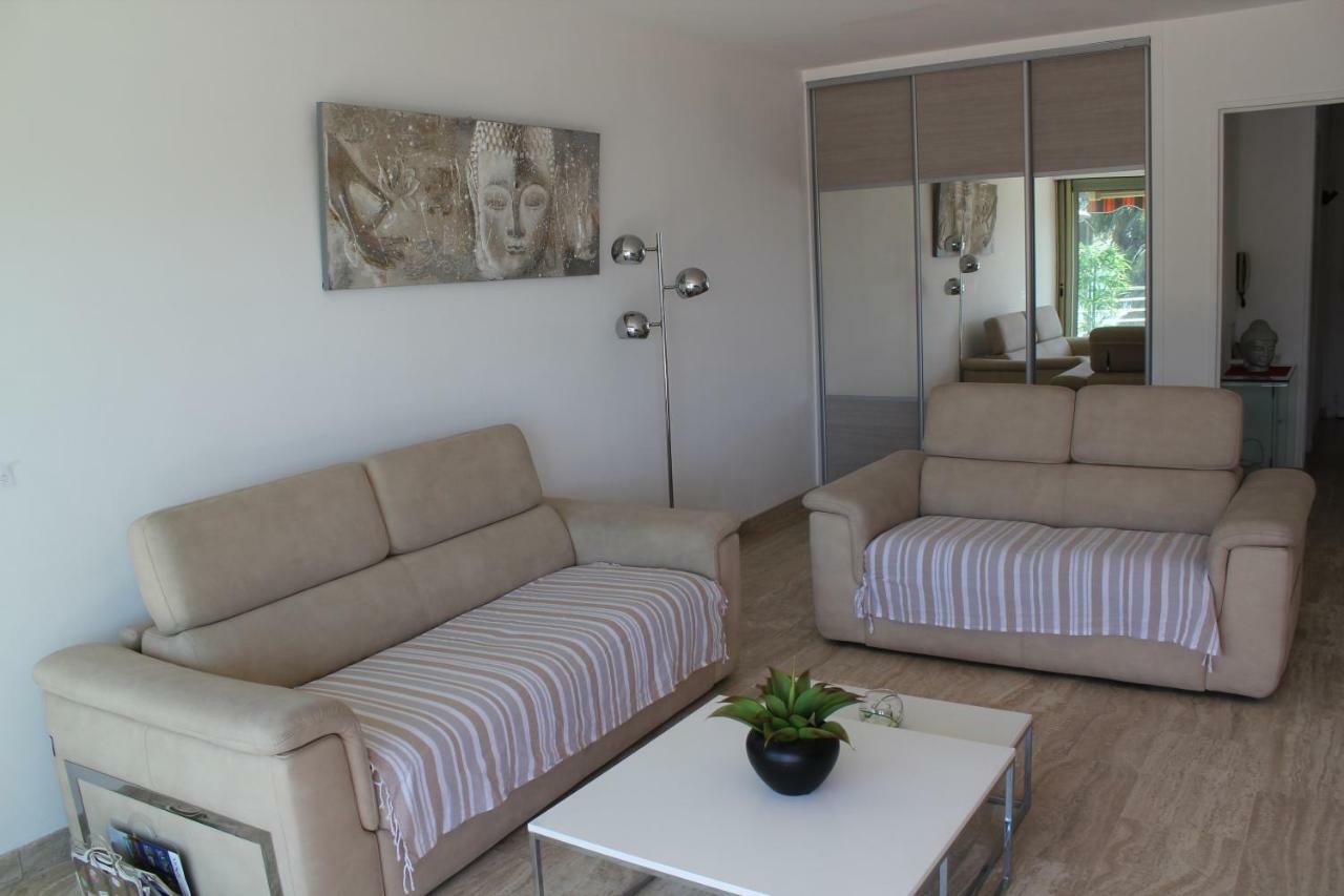 Le Chantilly Cagnes-sur-Mer Exteriör bild