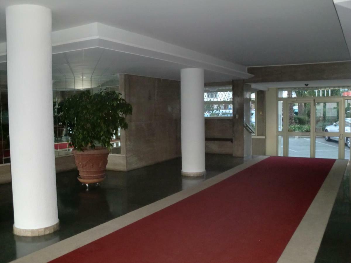 Le Chantilly Cagnes-sur-Mer Exteriör bild